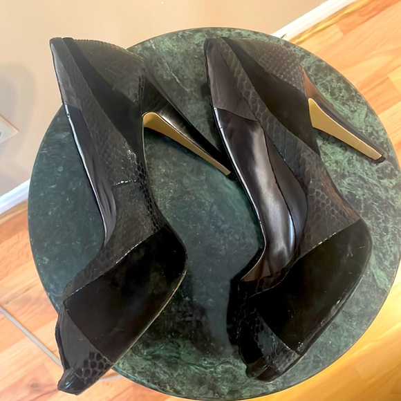 Nine West Stiletto Peep Toe Heel - Picture 3 of 3